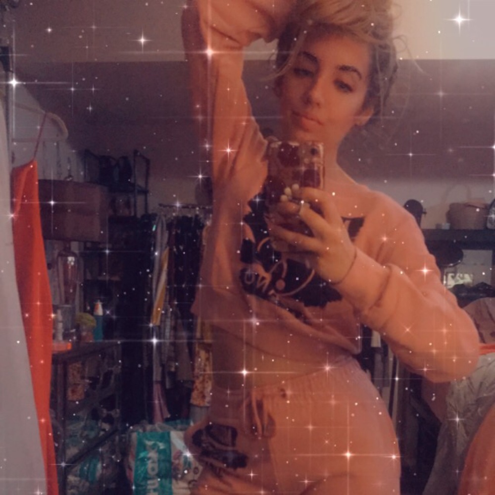 Meet your Posher, Britt